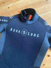 Auqua Lung Wetsuit 7mm Size: S