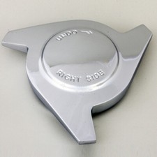 ASTON MARTIN DB6 MKII & DBS THREE EARED WHEEL SPINNER RH - 069-036-0103.