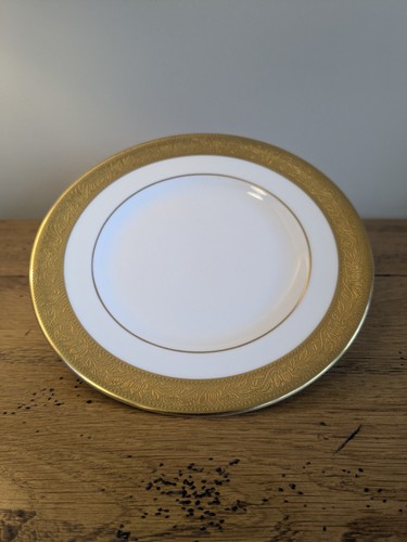 Wedgwood bone china ascot - bone, "ascot"