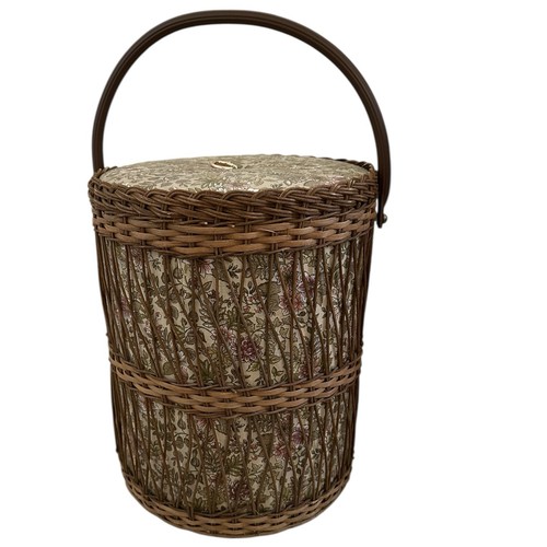 Vintage sewing craft basket - sewing,