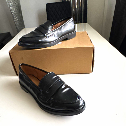 Unisex oxford dress - dress, shoes