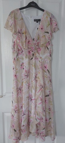 Bnwt billie blossom - &,