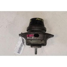 ENGINE MOUNTING BRACKET LAND