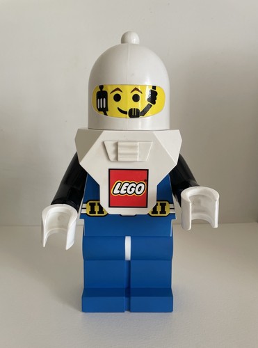 Lego aquanaut 1997 figure - aquanaut,