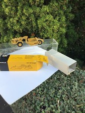 NZG CAT 621 Scraper boxed 1:50 diecast model 