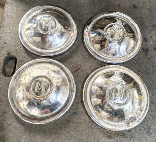 Morris minor inch - 8, hub