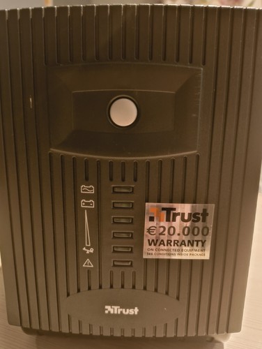 Trust 4130m 1300va - pw-4130m,