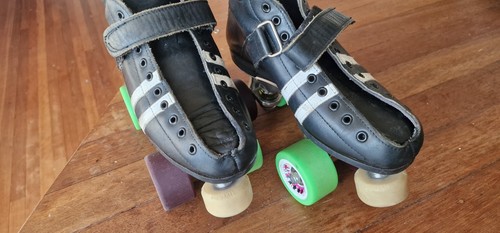 Rielle roller skates hand - roller, skates.