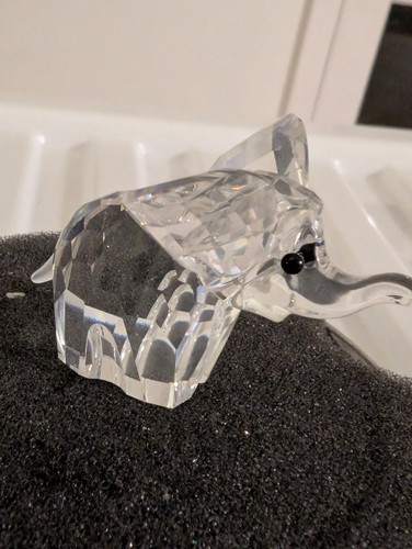 Swarovski crystal elephant - crystal,