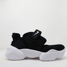 Nike Aqua Rift Black White