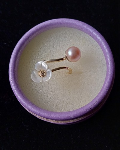 Pearl blossom ring - pearl,