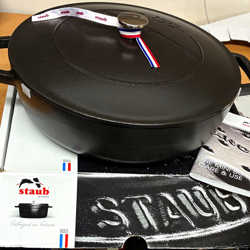 Staub chistera drop structure - staub,