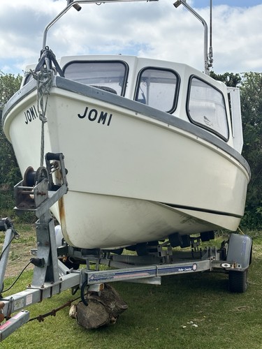 Hardy 17ft fishing boat - hardy,