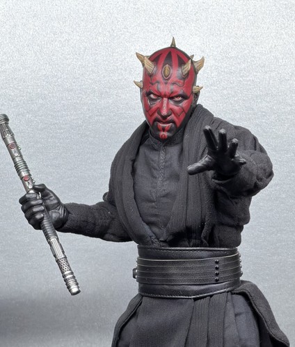 Hot toys star - wars, darth