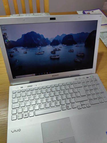 Sony vaio vpcse - sony, laptop