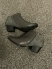 Earth Ladies Leather& Suede Grey Stone Ankle Boots Size 6,5-7