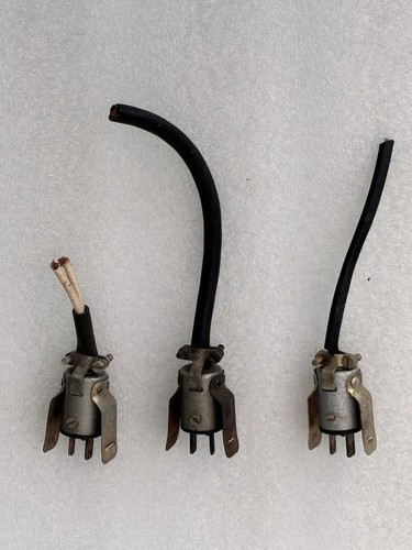 Pye am10 speaker plugs - am10,