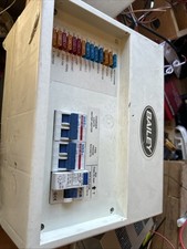 bailey caravan transformer/ consumer unit/ working condition/ 13.7 volts