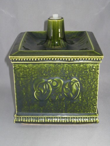 Denmead pottery rare table - rare,