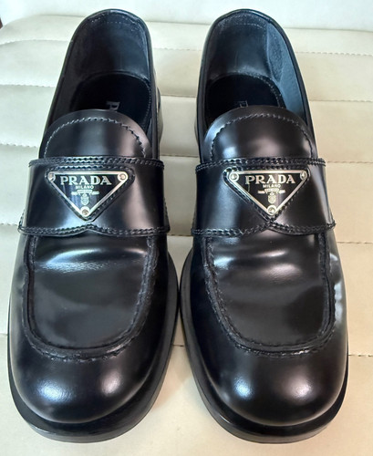 Prada womens black leather - prada,