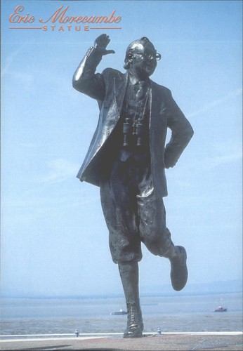 Eric morecambe statue - eric,
