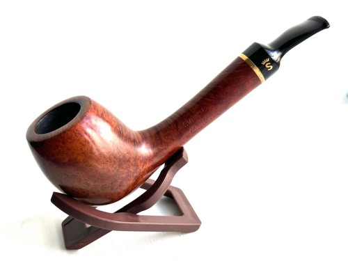 Stanwell apt 1992 - stanwell, pipe