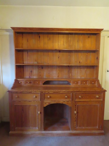 Large vintage solid pine - large,