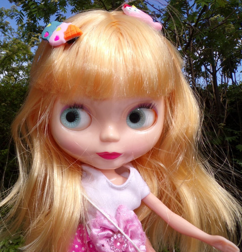 Factory blythe eye colour - eye,