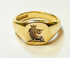 “9ct Solid Gold Crowned Lion