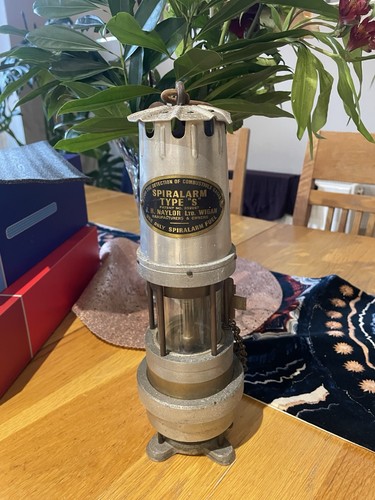 Naylor ltd wigan - h, spiralarm