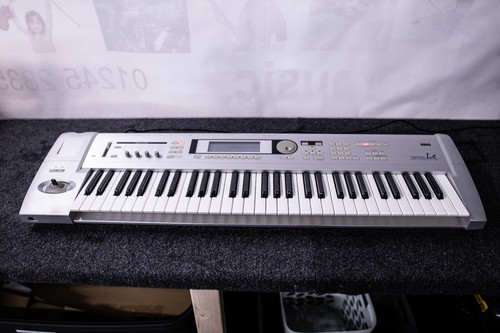 Used korg triton flight - le,