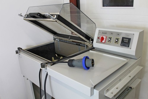 Shrink wrapper wrapping - shrink,