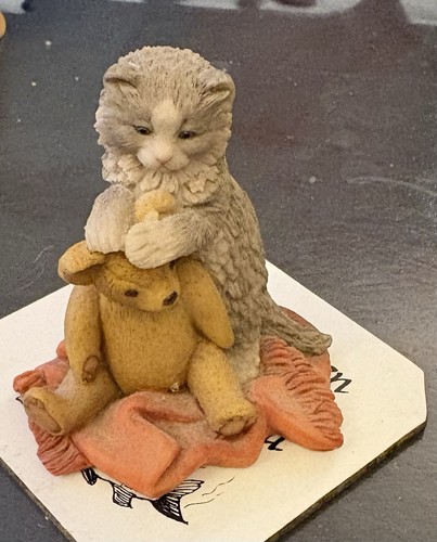 Border fine arts figurines - arts, a