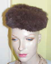 Vintage 1930s hat little tilt hat brown felt & real fur trim Small size
