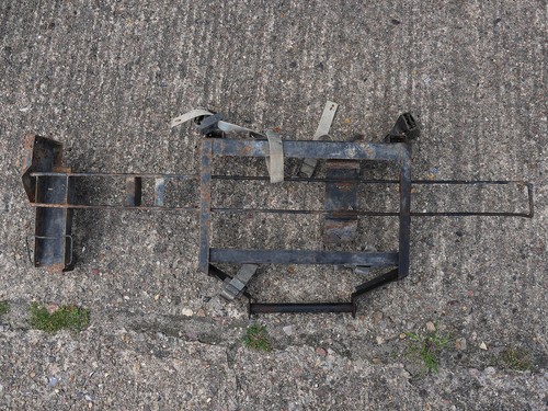 Attachment carrier us - #2,