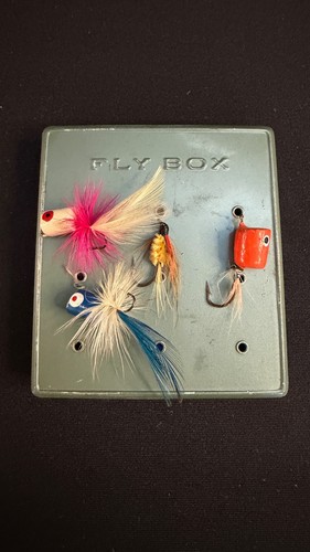 Vintage fly box - fly,