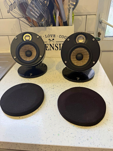 Focal dome flax - dome, pair