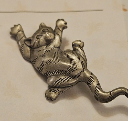 Jonette pewter climbing cat - jonette,