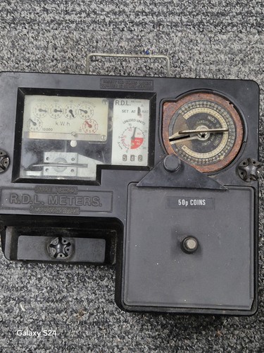 Vintage bakelite rdl 50p - vintage,