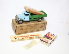 Triang Minic 68M Timber Lorry