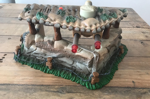 Vintage toy army - , bunker