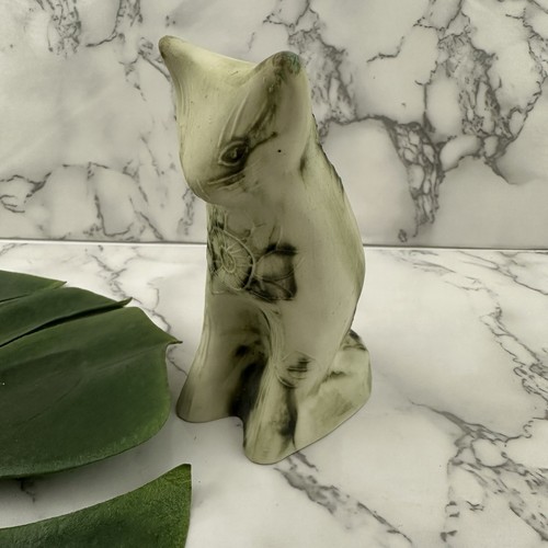 Carn pottery vintage cat - pottery,