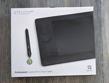 Wacom Intuos Pro M PTH-651 (with box)