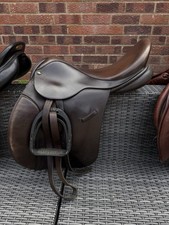 M&L Walsall Havana 18” Medium GP Saddle