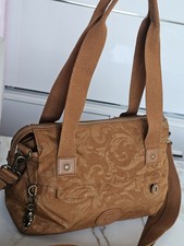 Kipling Sand Hand Shoulder