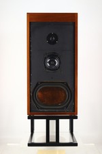 Linn Isobarik Standmount Speakers & Stands - Walnut