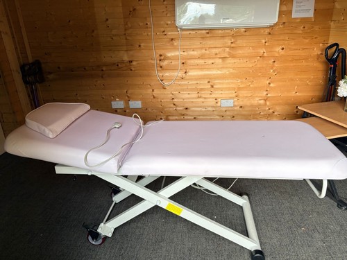 Electric adjustable height - adjustable,