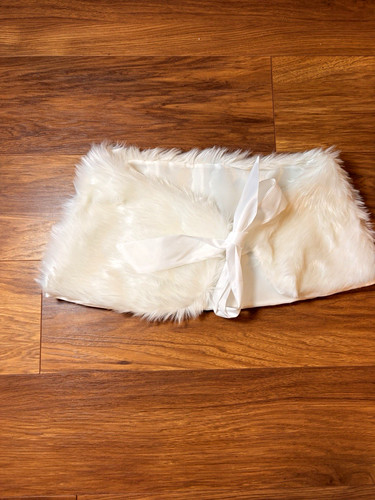 White faux fur stole - faux,
