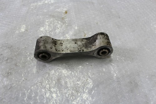 Idler arm bone mount - arm,