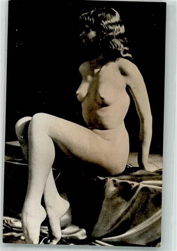 Nude model naturist photo - nude,